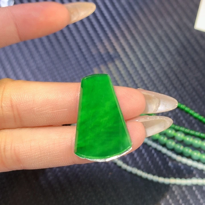 散珠翡翠28.7/19.9/1.8翡翠翡翠