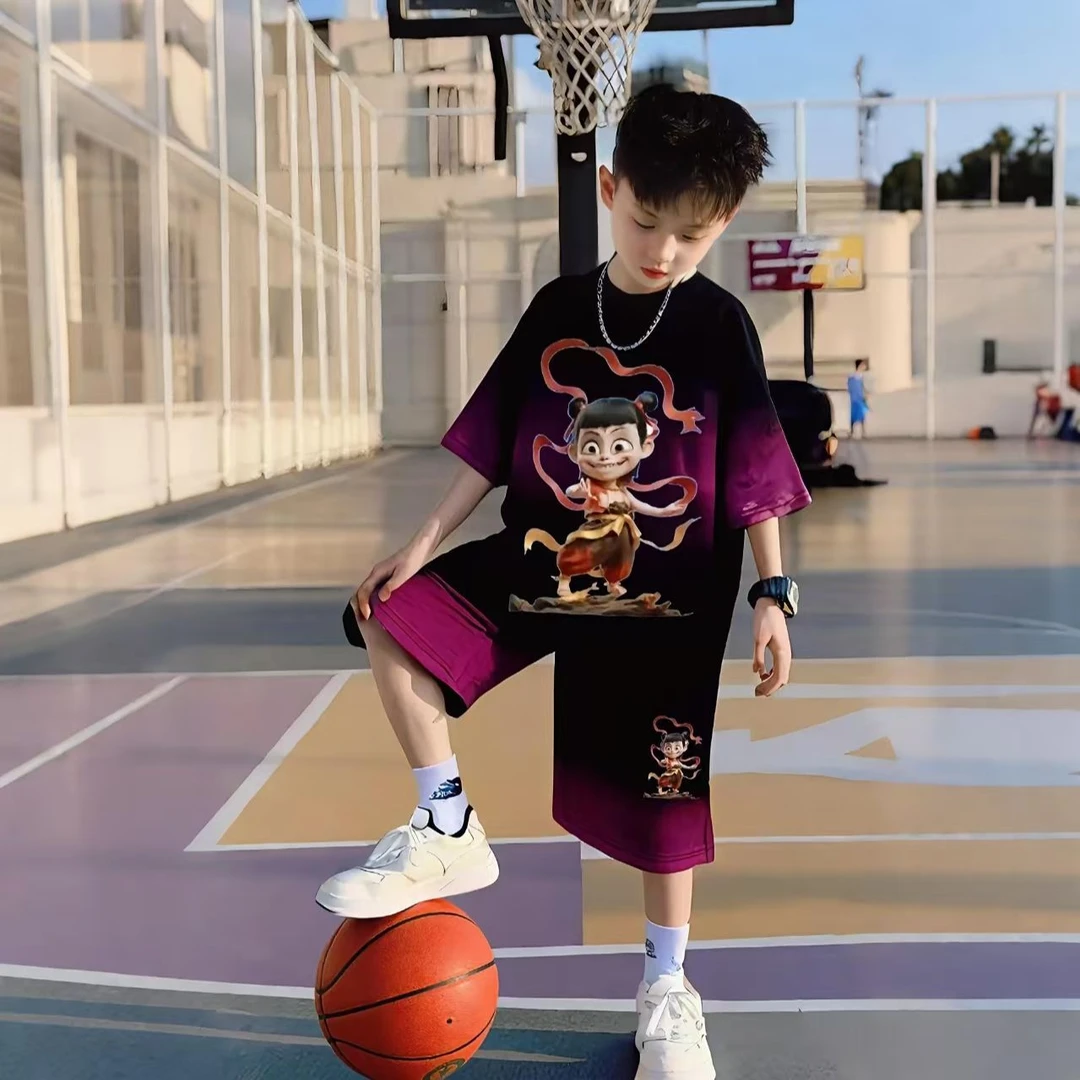 哪吒魔童闹海新款痞帅个性潮牌男童宽松儿童夏装男童短袖休闲套装