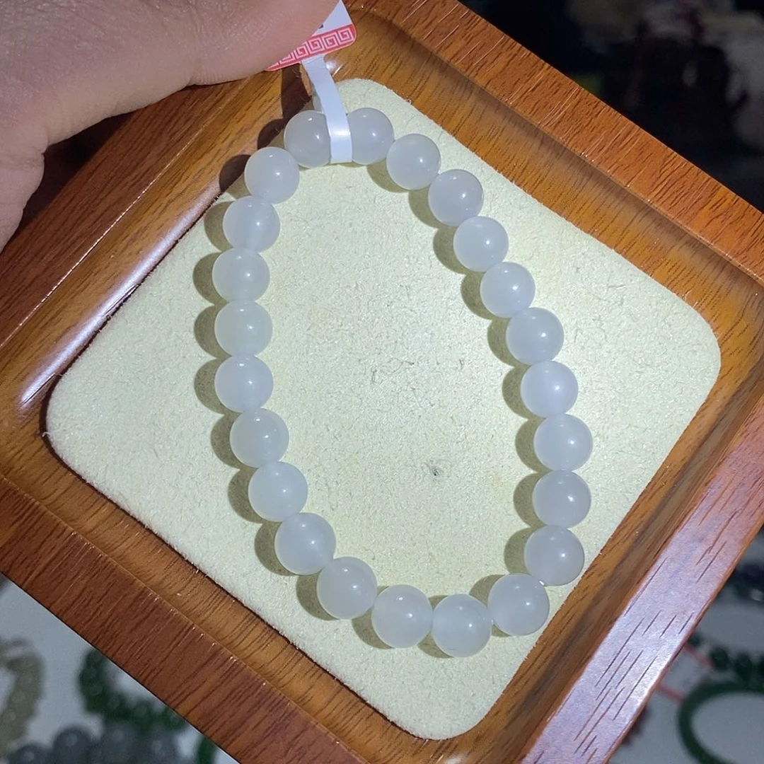 和田玉高冰白月光8mm未镶嵌