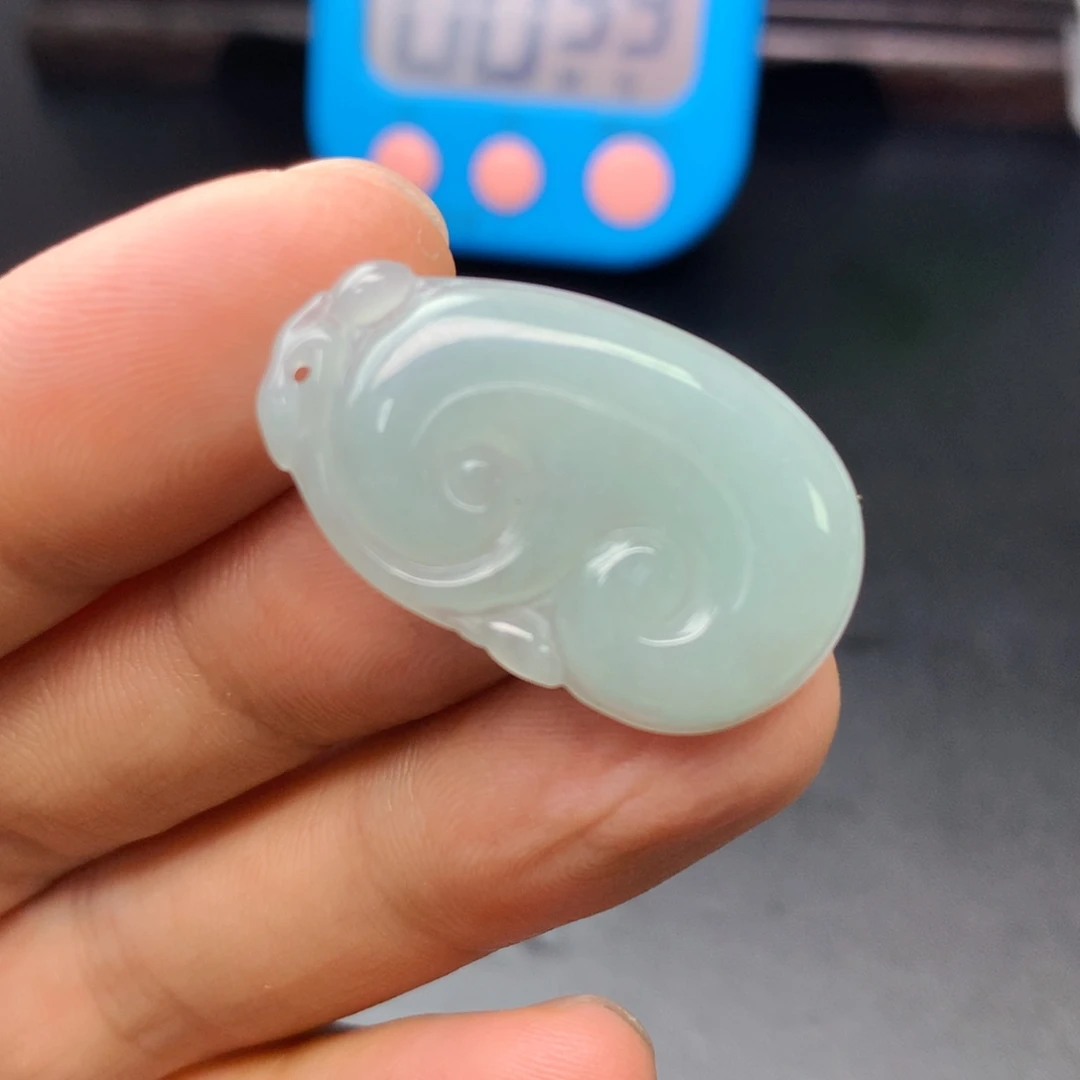 翡翠未镶嵌颈饰翡翠首饰和翡翠珠宝