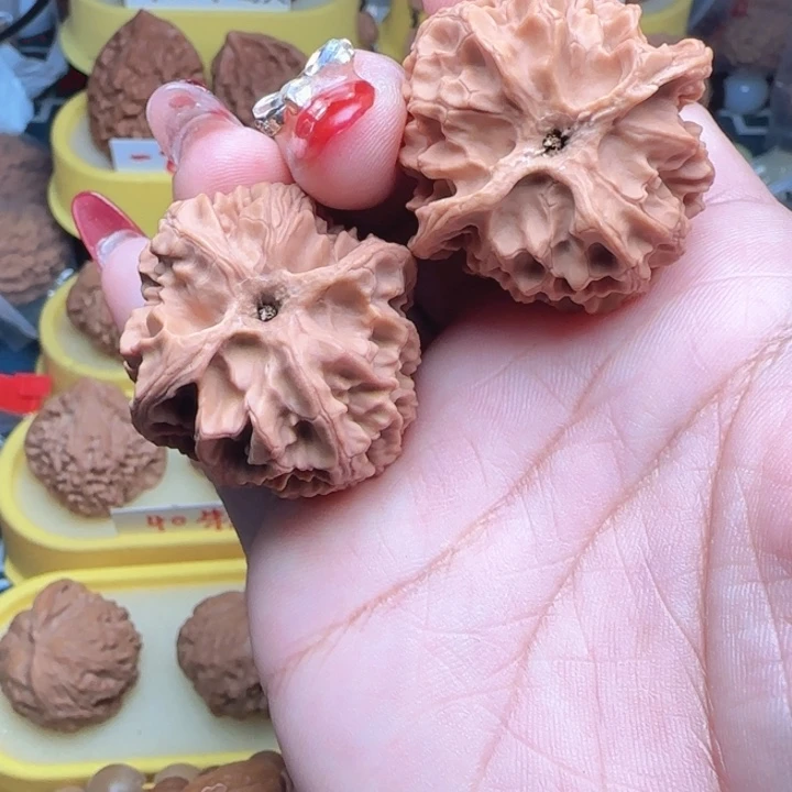 漫***涯弯弯核桃，苹果园苹果园