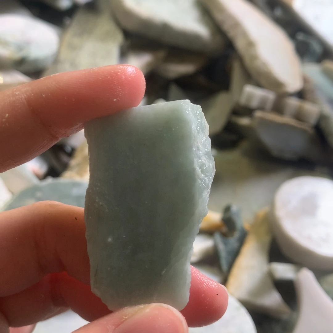 翡翠颈饰未镶嵌缅甸翡翠