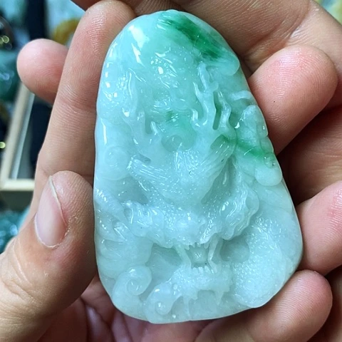 颈饰未镶嵌翡翠福豆豆珠宝翡翠颈饰