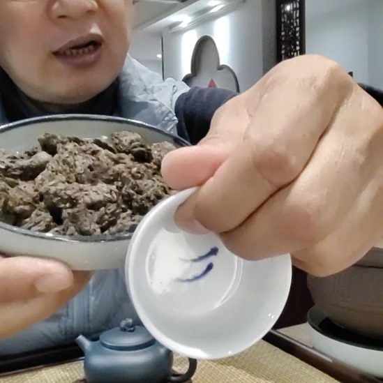 茶杯紫砂2018布郎老茶头一金白杯