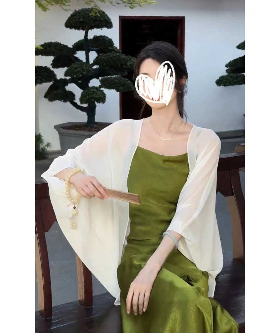 时尚气质法式高级感套装2025春夏褶皱缎面吊带连衣裙防晒开衫