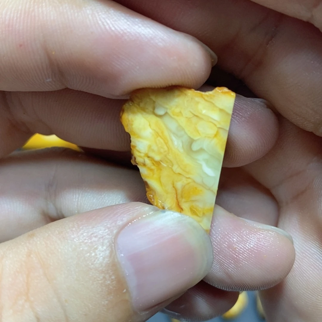 定制琥珀蜜蜡原石定制