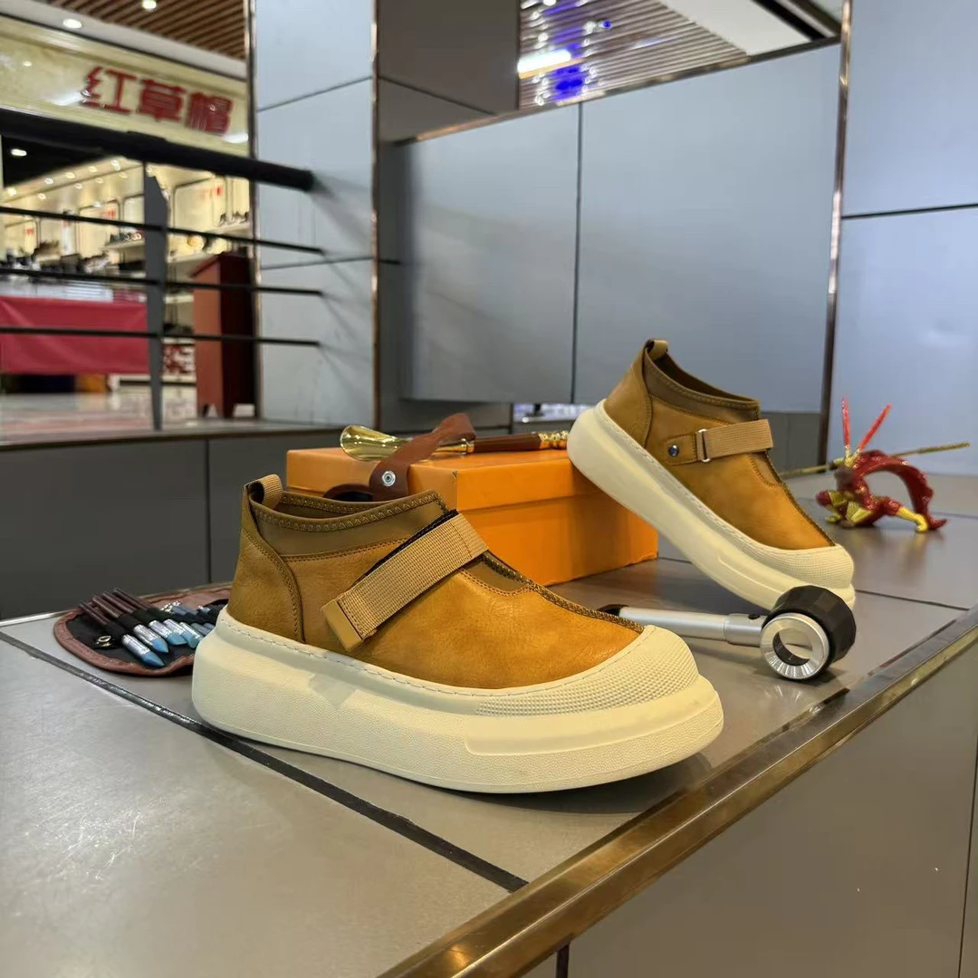 新款男士厚底增高时尚百搭休闲潮流男鞋秋冬鞋子魔术贴设计