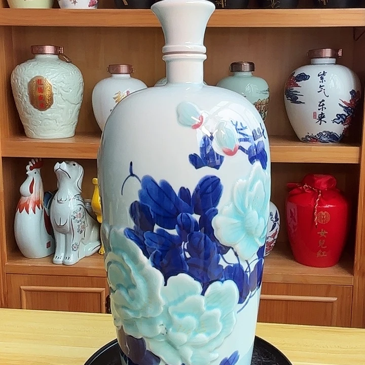 5斤牡丹酒瓶1个 新品福利