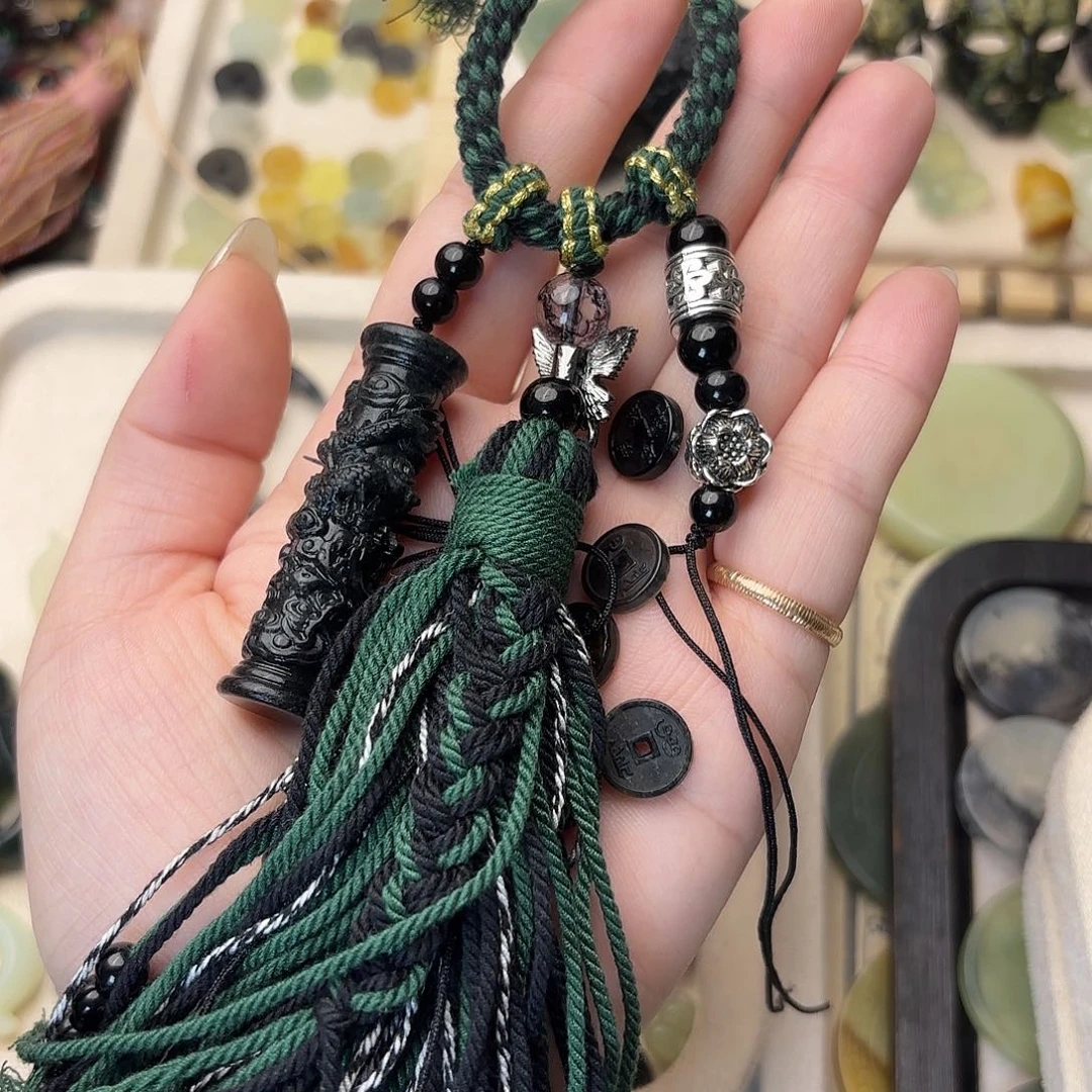 蛇纹石玉合金颈饰