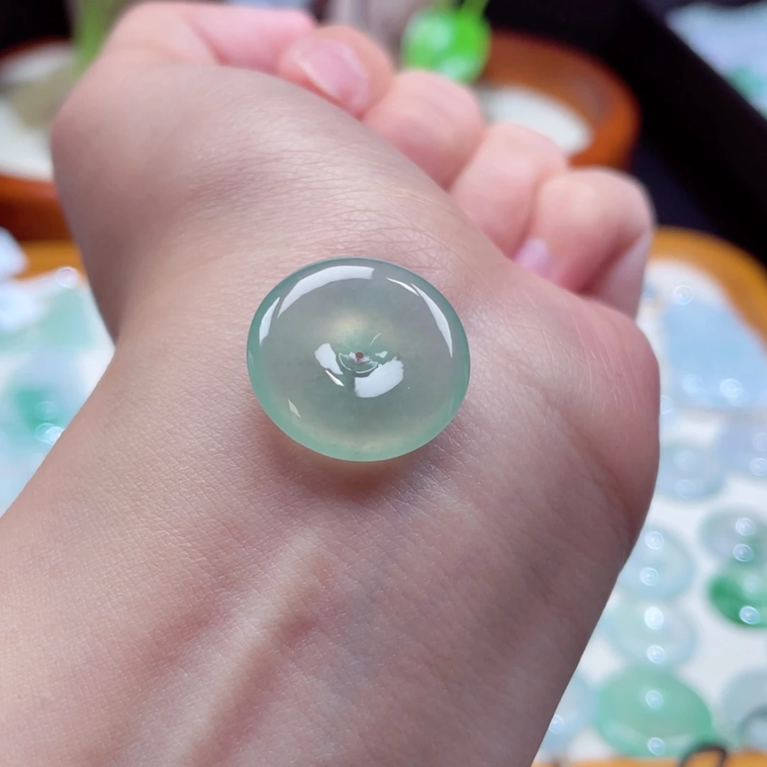 翡翠颈饰未镶嵌D**O扣子