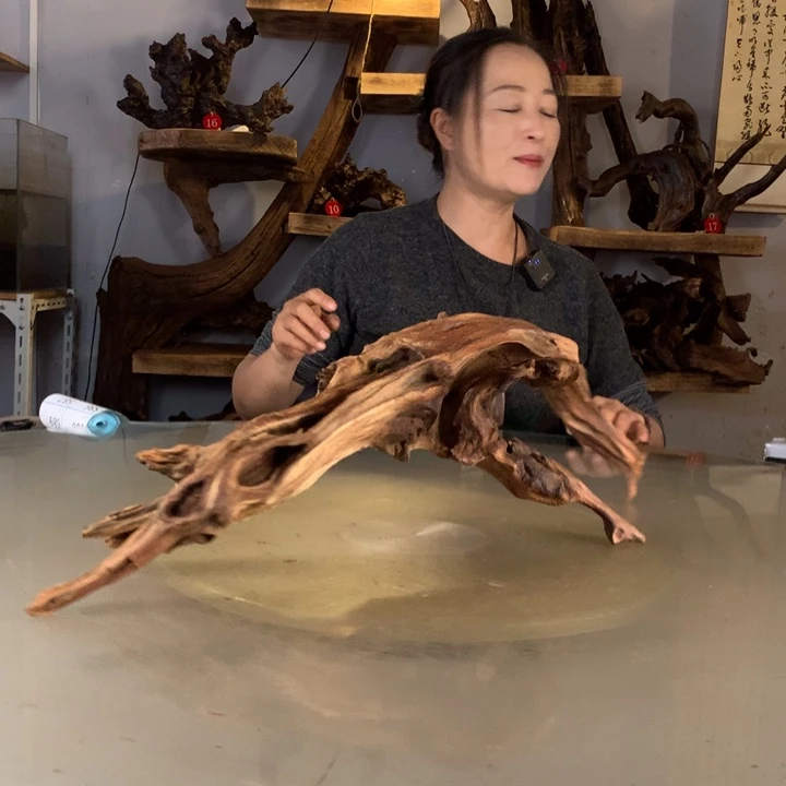 黄***。天然的云南紫柚木会黄水