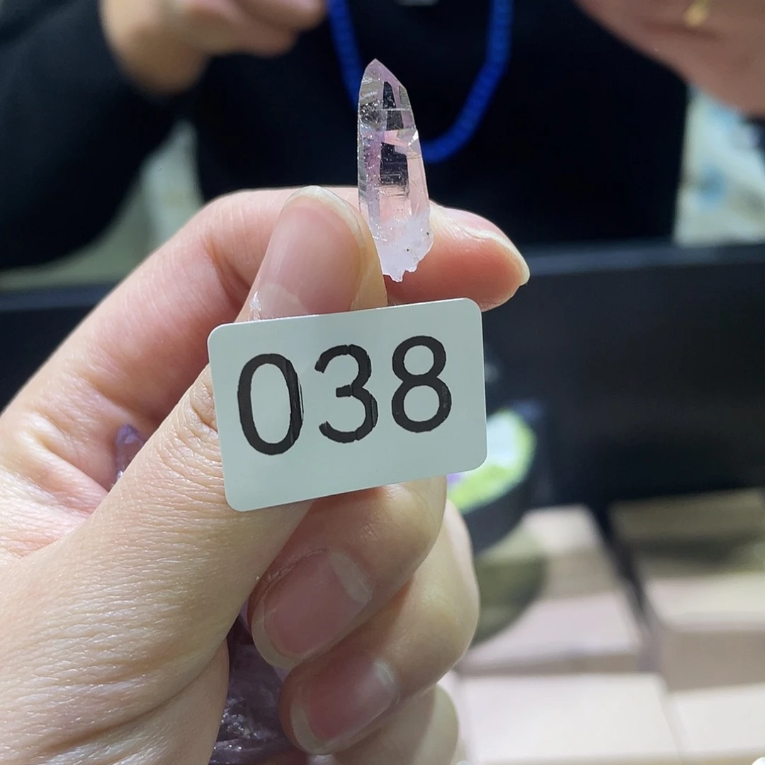 未镶嵌水晶珠宝半成品