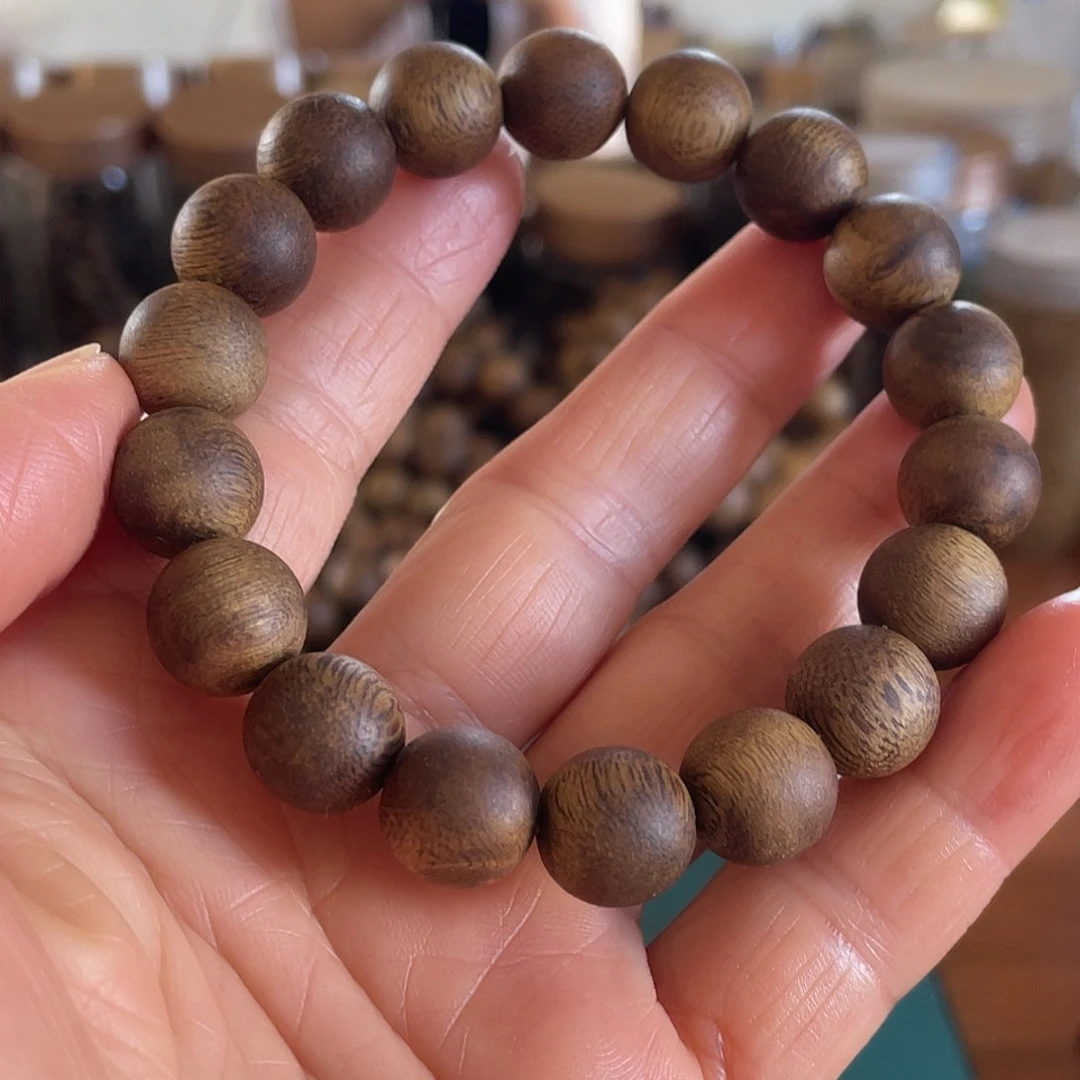 沉香手串12mm10克多样拍一