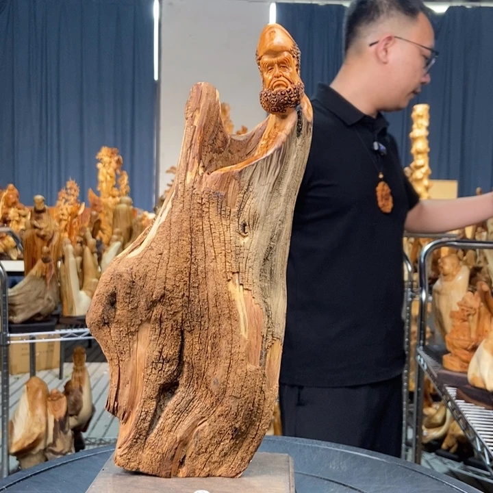 柏木（崖柏）随型摆件