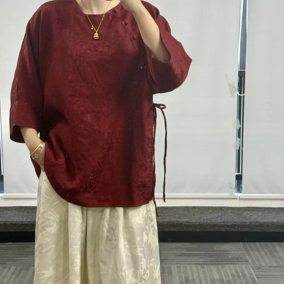 100%桑蚕丝！酒红色八达晕圆领毛衫