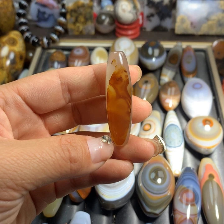 玛瑙/玉髓颈饰未镶嵌一****亮吊坠