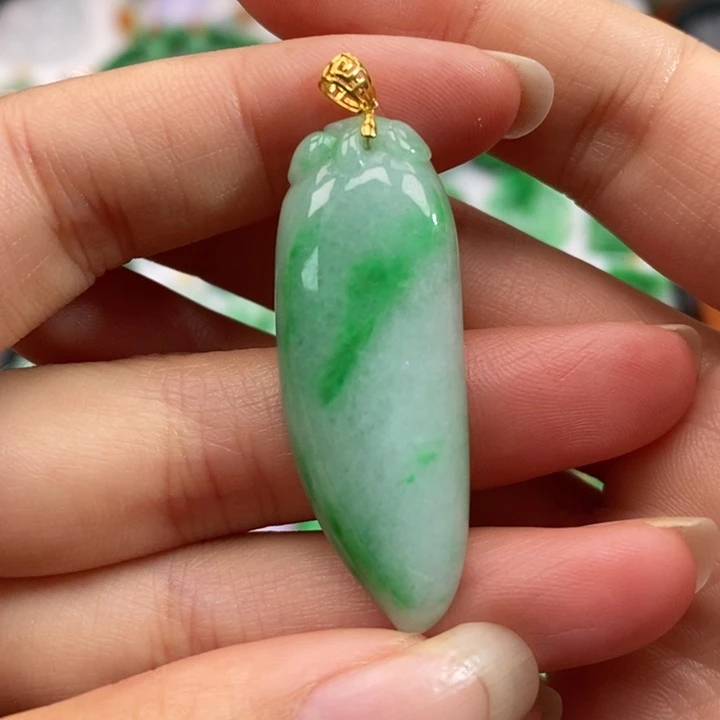 颈饰未镶嵌翡翠吊坠
