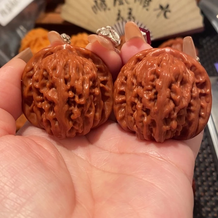 文玩核桃吊坠40四座楼661