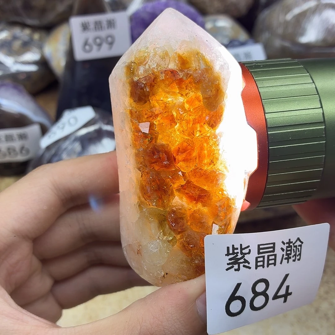 未镶嵌水晶大型摆件（非配饰）