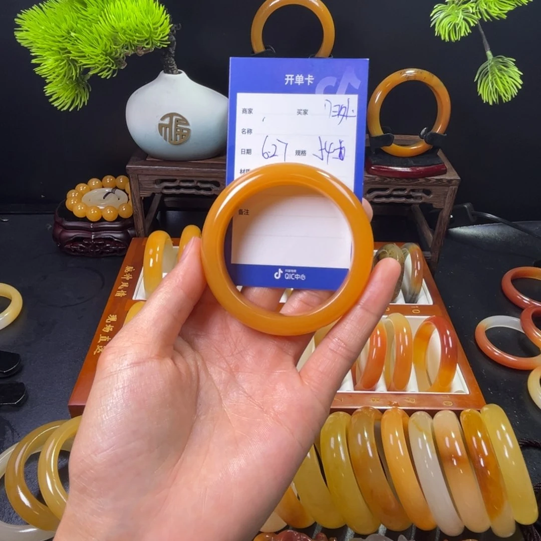 石英质玉手镯未镶嵌❤️‍****