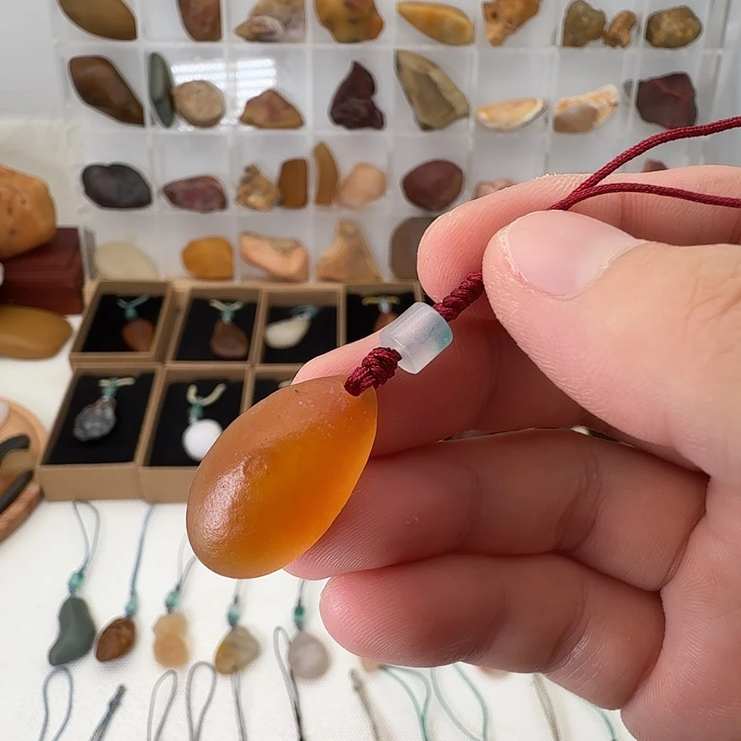 玛瑙/玉髓未镶嵌珠宝半成品