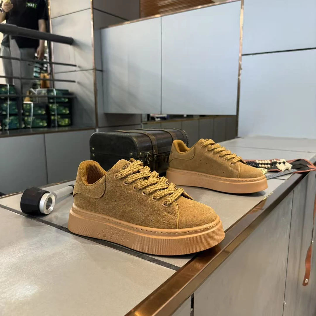 冬季松糕鞋休闲板鞋中年青少年系带纯色增高