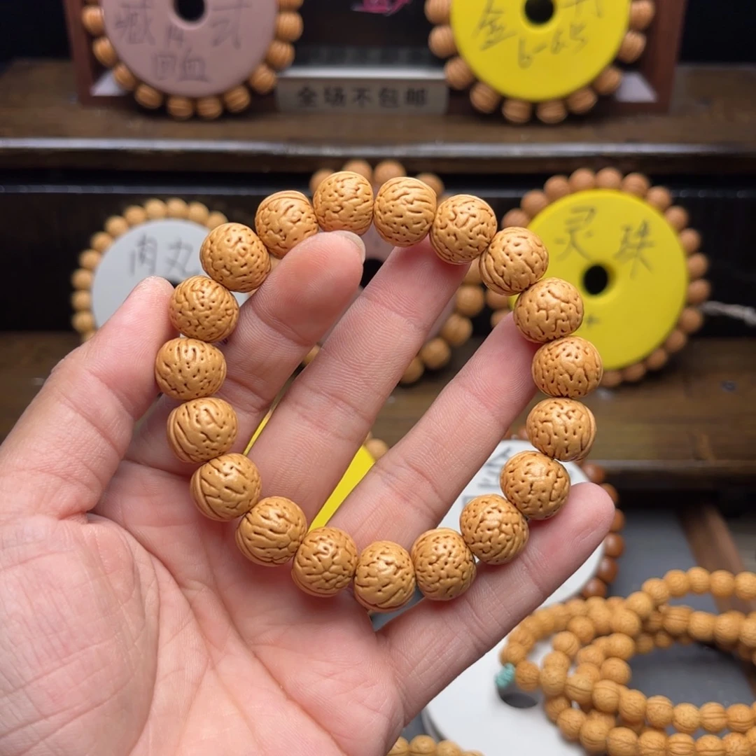A***y桃核手串金丹桃核