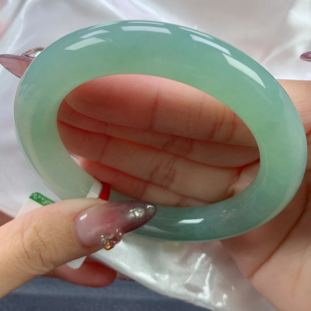 翡翠手镯未镶嵌54.8圆条