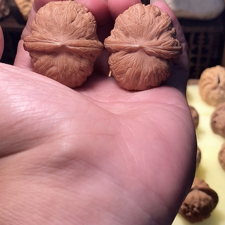 把件文玩核桃元宝全品无修