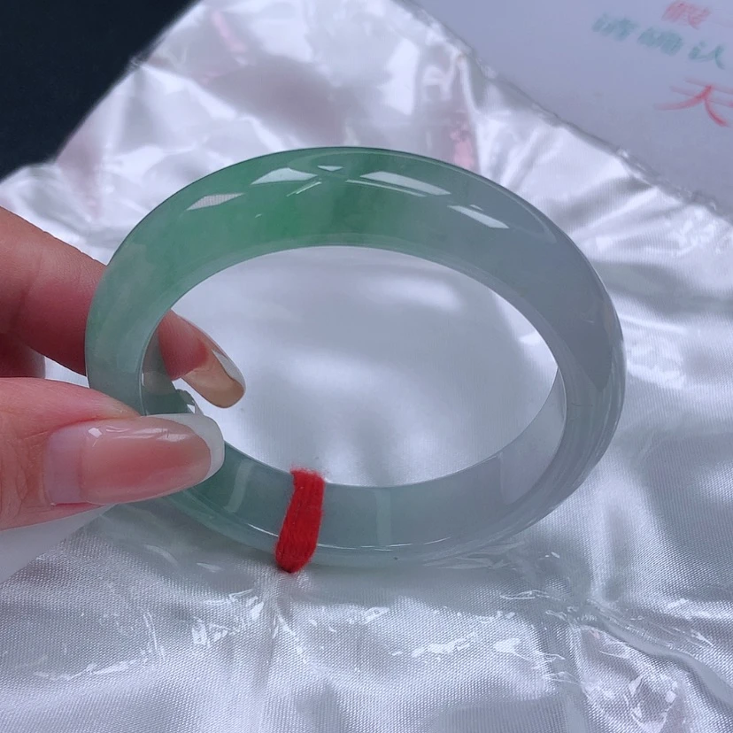 【闪购商品】未镶嵌手镯翡翠52.53