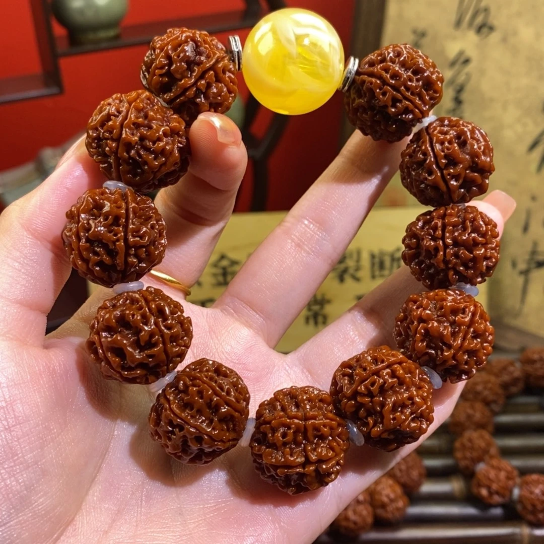 吊坠金刚菩提622. M
