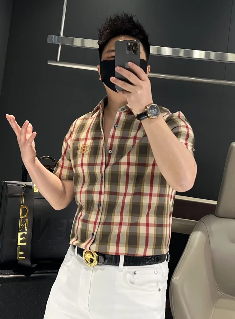 【马哥严选】新款高端男士男装潮流百搭时尚个性胸标格纹短袖衬衫