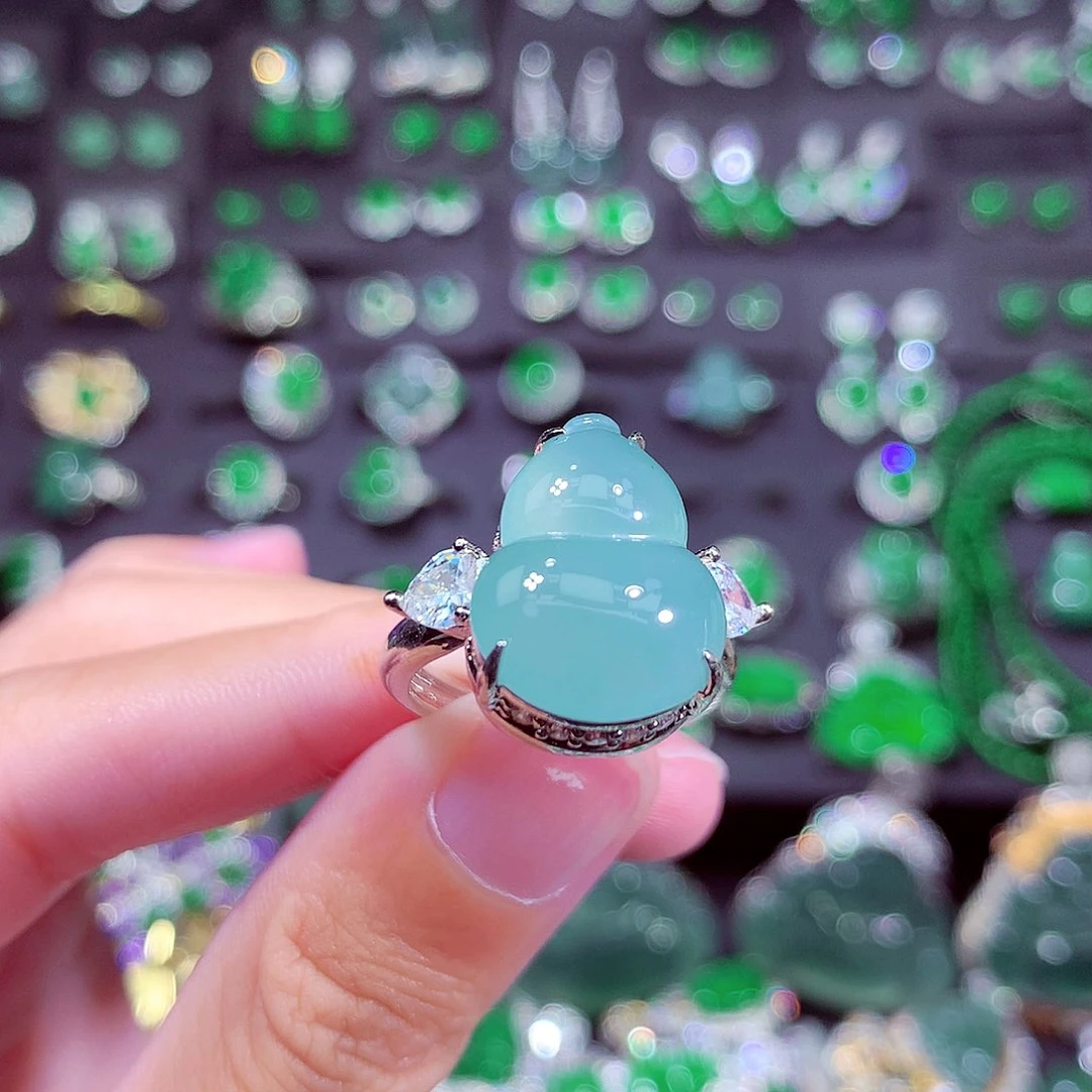 翡翠未镶嵌颈饰天然