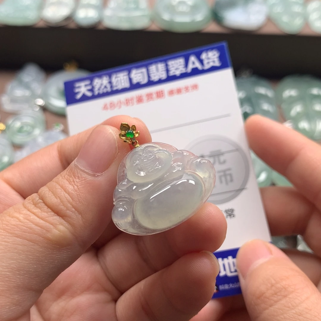 翡翠18K金镶嵌颈饰天然翡翠