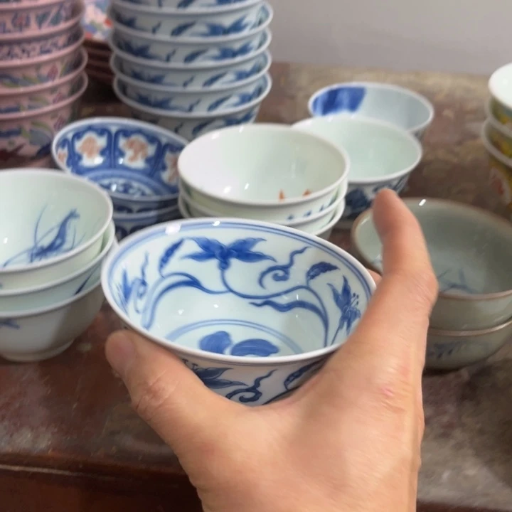 景德镇陶瓷学院副院长等职位担任副