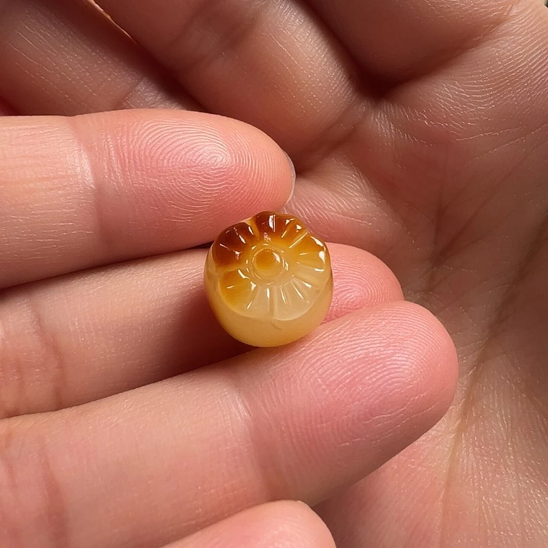 蜜蜡颈饰未镶嵌柿子（打孔不退换）