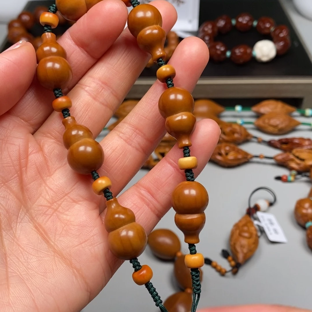 橄榄核吊坠葫芦手串