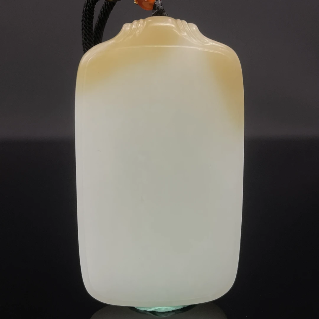 0103GY8678和田玉挂件