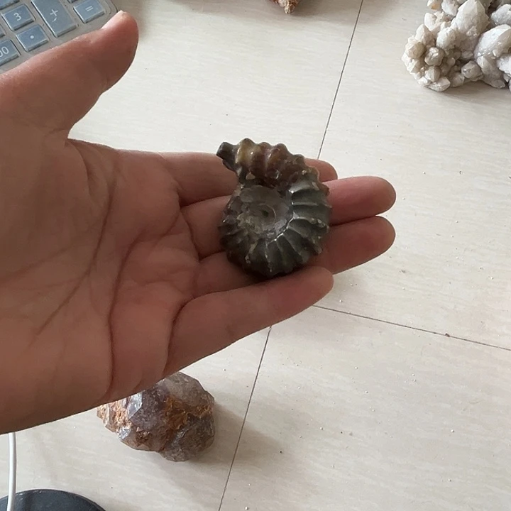 水晶珠宝半成品未镶嵌艾**亚