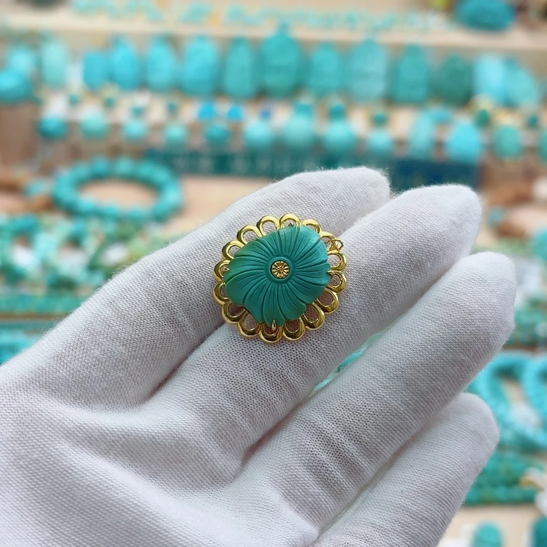 绿松石18K金镶嵌珠宝奇石