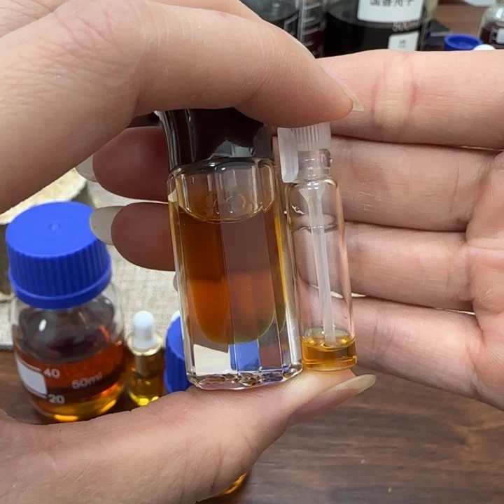 沉香精油沉香金丝油古法2g