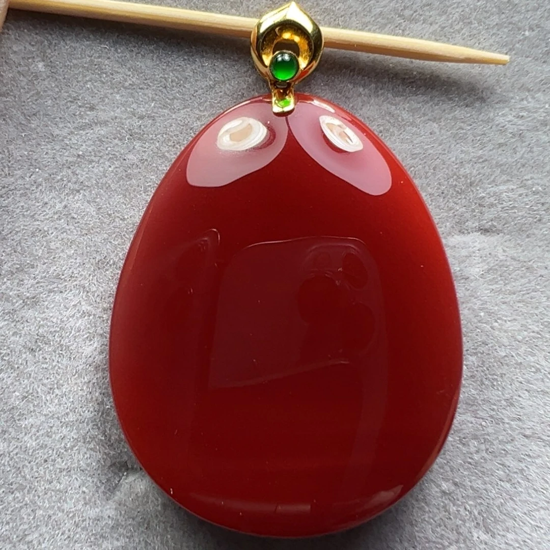 南红玛瑙18K金镶嵌吊坠