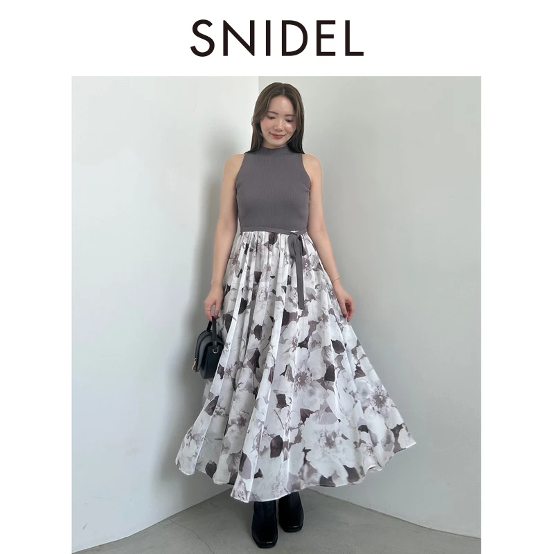 SNIDEL2025秋冬新品优雅时尚圆领无袖腰带印花连衣裙SWNO254337