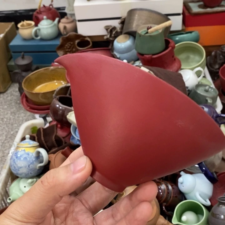 陶瓷艺术品及陶瓷壶壶