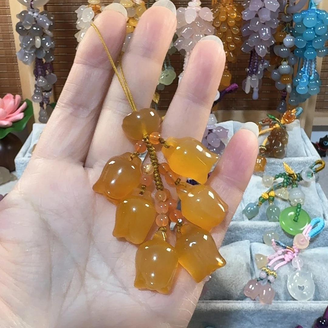 玛瑙/玉髓天然玉髓玛瑙带有包容点未镶嵌