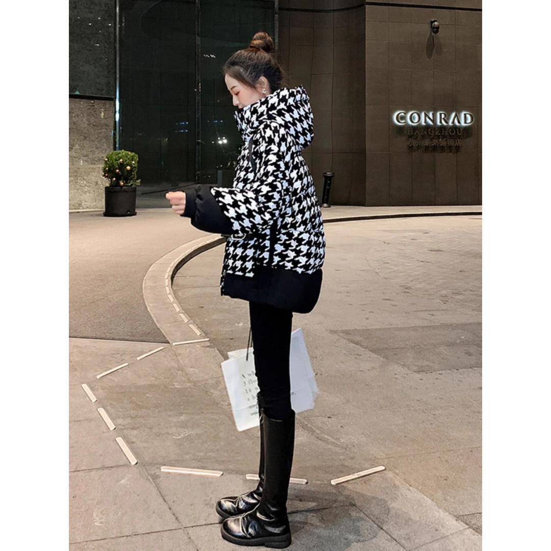 短款羽绒服女2025年新款爆款时尚小个子面包服加厚保暖千鸟格外套