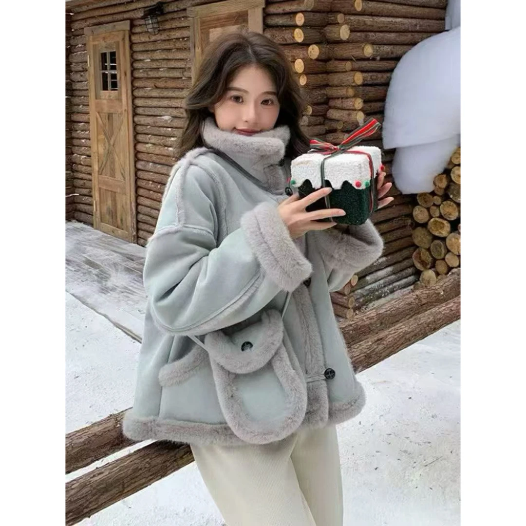 Y16819-翻领外套女短款冬季带包毛毛外套宽松加绒加厚