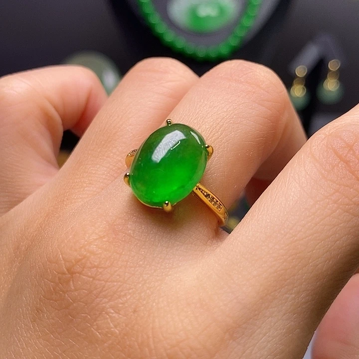 吊坠(赠链)未镶嵌翡翠