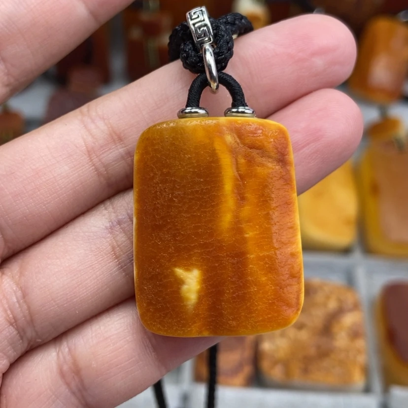 【闪购商品】琥珀珠宝奇石未镶嵌