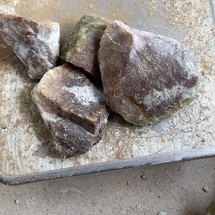 ****蛇纹石玉未镶嵌天然岫玉多样性发一